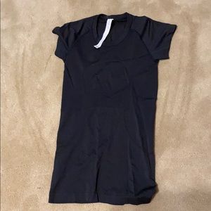 Lululemon top